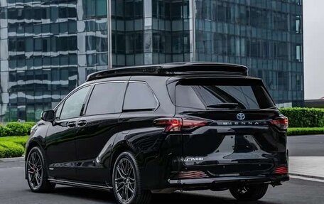 Toyota Sienna, 2024 год, 8 860 000 рублей, 5 фотография