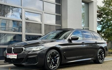 BMW 5 серия, 2020 год, 5 300 000 рублей, 1 фотография