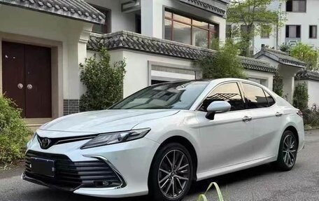 Toyota Camry, 2022 год, 2 690 000 рублей, 3 фотография