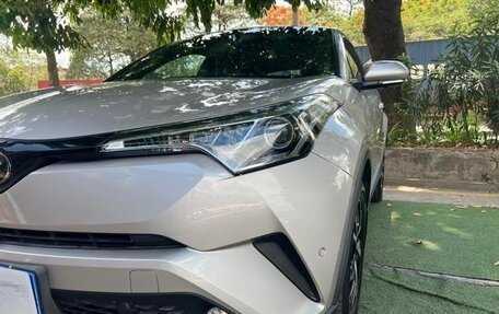 Toyota C-HR I рестайлинг, 2021 год, 1 715 441 рублей, 4 фотография