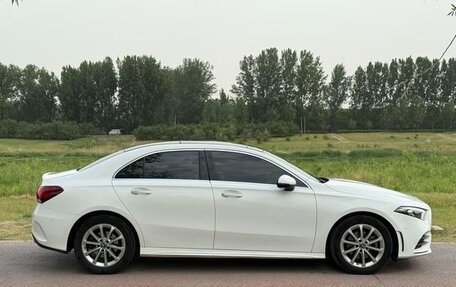 Mercedes-Benz A-Класс, 2020 год, 1 850 443 рублей, 5 фотография