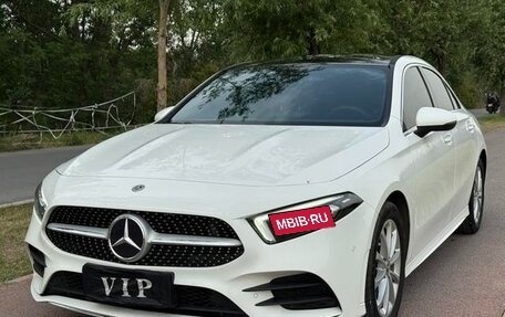 Mercedes-Benz A-Класс, 2020 год, 1 850 443 рублей, 2 фотография