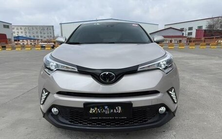 Toyota C-HR I рестайлинг, 2020 год, 1 738 441 рублей, 2 фотография