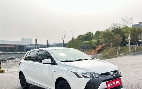 Toyota Yaris XP150 рестайлинг, 2022 год, 1 320 000 рублей, 3 фотография