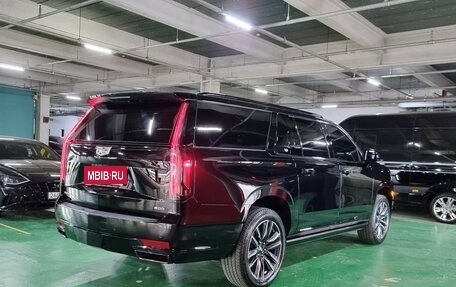 Cadillac Escalade V, 2023 год, 14 555 123 рублей, 4 фотография