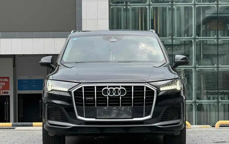 Audi Q7, 2021 год, 5 300 000 рублей, 2 фотография