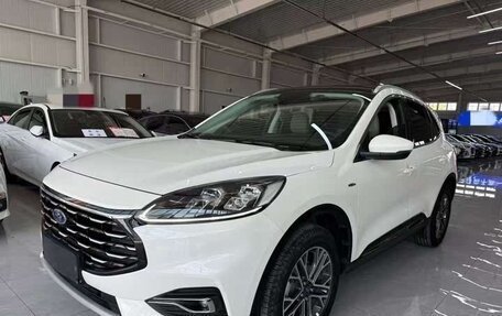 Ford Escape, 2021 год, 2 050 000 рублей, 3 фотография