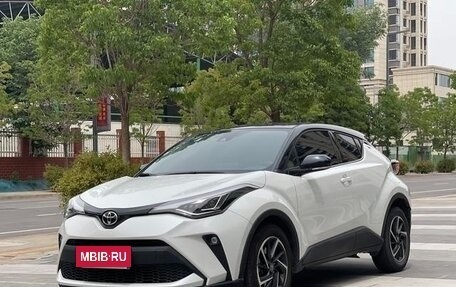 Toyota C-HR I рестайлинг, 2021 год, 1 720 441 рублей, 3 фотография