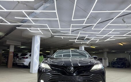 Toyota Camry, 2019 год, 3 000 000 рублей, 5 фотография
