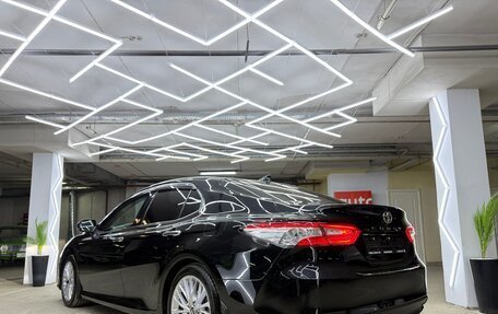 Toyota Camry, 2019 год, 3 000 000 рублей, 10 фотография