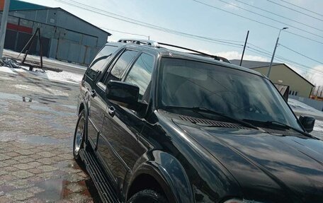 Lincoln Navigator, 2002 год, 1 600 000 рублей, 3 фотография