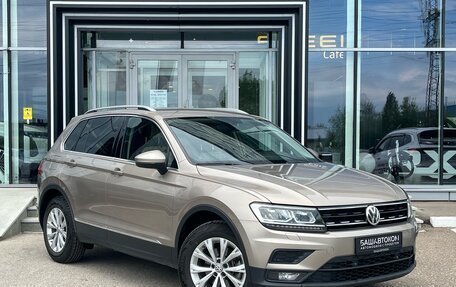 Volkswagen Tiguan II, 2018 год, 1 650 000 рублей, 3 фотография