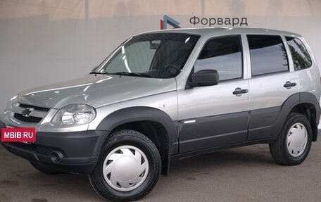 Chevrolet Niva I рестайлинг, 2017 год, 750 000 рублей, 2 фотография