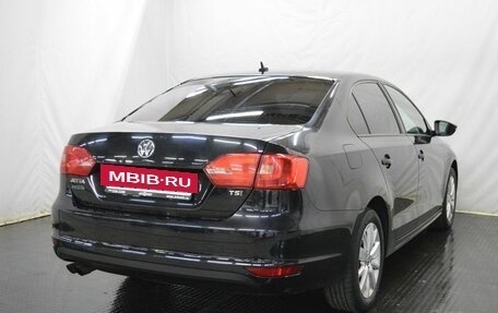 Volkswagen Jetta VI, 2013 год, 900 000 рублей, 5 фотография