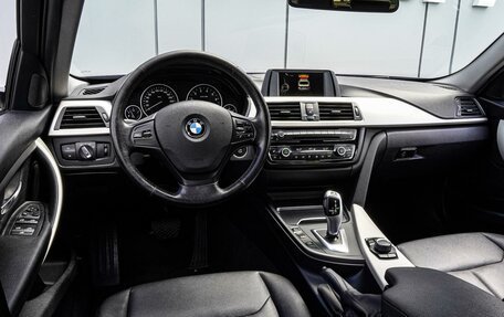 BMW 3 серия, 2015 год, 1 880 000 рублей, 6 фотография