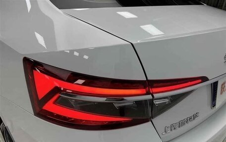 Skoda Superb III рестайлинг, 2022 год, 1 960 000 рублей, 6 фотография