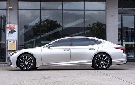 Lexus LS IV, 2021 год, 6 000 200 рублей, 3 фотография