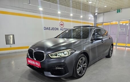 BMW 1 серия, 2021 год, 2 535 000 рублей, 3 фотография