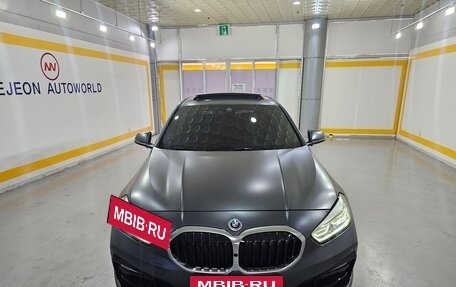 BMW 1 серия, 2021 год, 2 535 000 рублей, 2 фотография