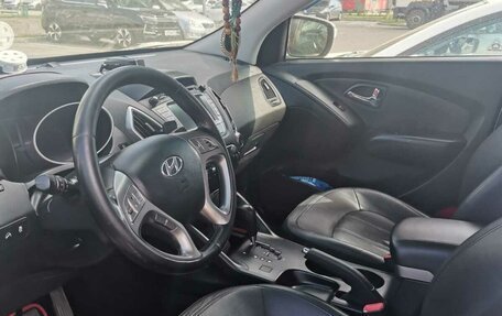 Hyundai ix35 I рестайлинг, 2011 год, 1 150 000 рублей, 2 фотография