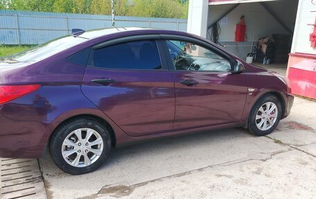 Hyundai Solaris II рестайлинг, 2012 год, 850 000 рублей, 2 фотография