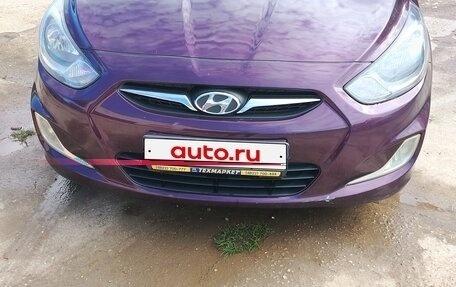 Hyundai Solaris II рестайлинг, 2012 год, 850 000 рублей, 4 фотография