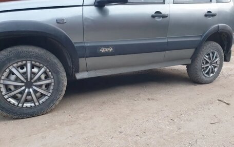 Chevrolet Niva I рестайлинг, 2005 год, 288 000 рублей, 3 фотография