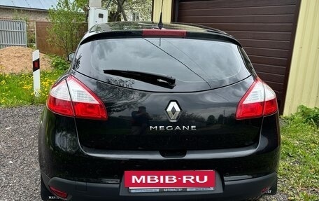 Renault Megane III, 2013 год, 850 000 рублей, 3 фотография