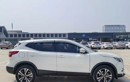 Nissan Qashqai, 2021 год, 1 750 000 рублей, 5 фотография