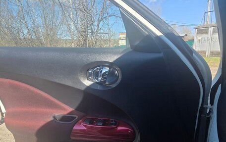 Nissan Juke II, 2013 год, 900 000 рублей, 2 фотография