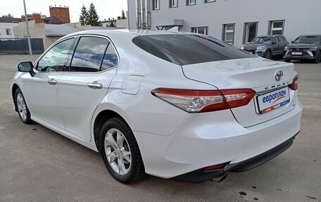 Toyota Camry, 2020 год, 3 040 000 рублей, 4 фотография
