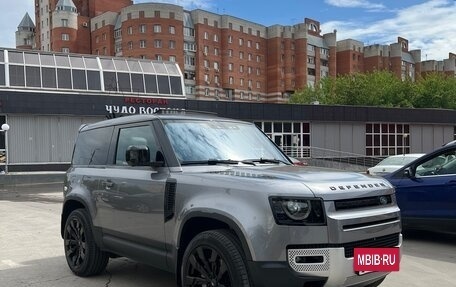 Land Rover Defender II, 2021 год, 9 000 000 рублей, 4 фотография