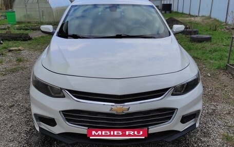 Chevrolet Malibu IX, 2018 год, 1 700 000 рублей, 3 фотография