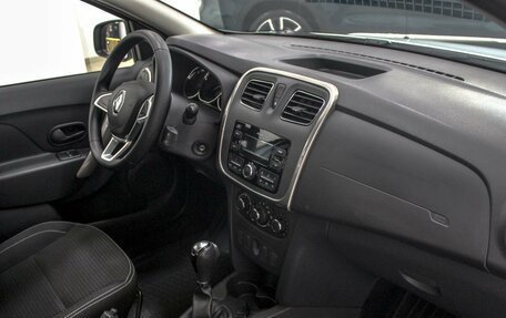 Renault Logan II, 2022 год, 1 200 000 рублей, 7 фотография