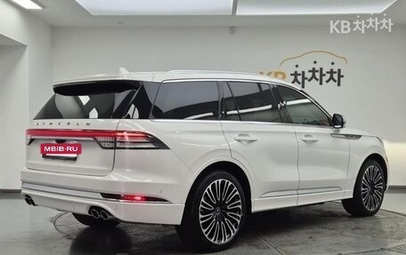 Lincoln Aviator II, 2022 год, 4 335 000 рублей, 2 фотография