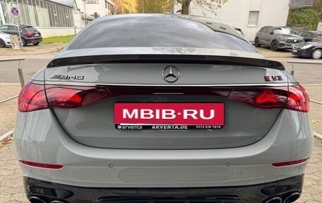 Mercedes-Benz E-Класс AMG, 2025 год, 18 900 000 рублей, 6 фотография
