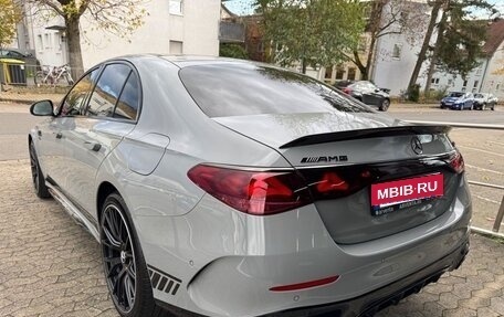 Mercedes-Benz E-Класс AMG, 2025 год, 18 900 000 рублей, 5 фотография
