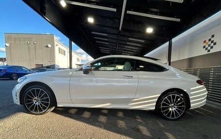 Mercedes-Benz C-Класс, 2019 год, 1 650 000 рублей, 5 фотография