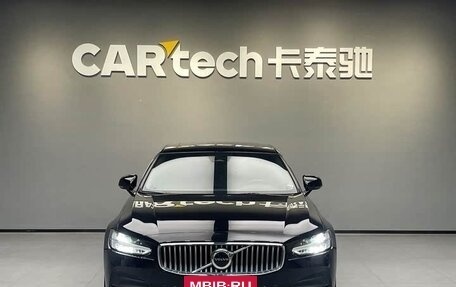 Volvo S90 II рестайлинг, 2022 год, 3 180 000 рублей, 2 фотография