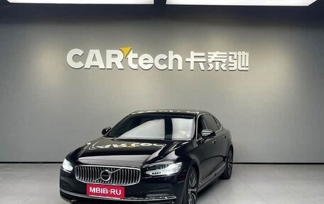 Volvo S90 II рестайлинг, 2022 год, 3 180 000 рублей, 3 фотография