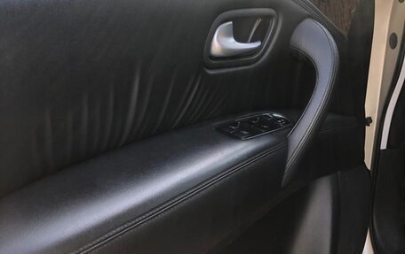 Nissan Patrol, 2012 год, 2 200 000 рублей, 6 фотография