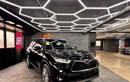 Toyota Highlander, 2025 год, 5 590 000 рублей, 3 фотография