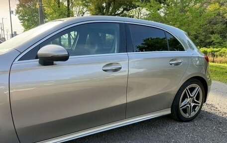 Mercedes-Benz A-Класс, 2018 год, 1 450 000 рублей, 4 фотография