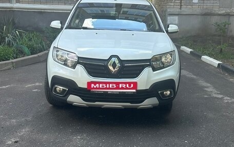 Renault Logan II, 2021 год, 1 250 000 рублей, 4 фотография
