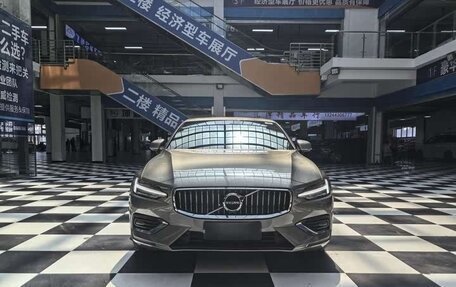 Volvo S60 III, 2022 год, 2 480 000 рублей, 2 фотография