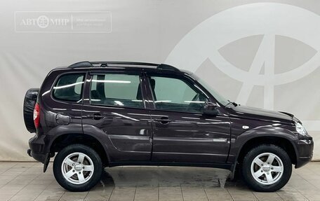 Chevrolet Niva I рестайлинг, 2017 год, 750 000 рублей, 4 фотография