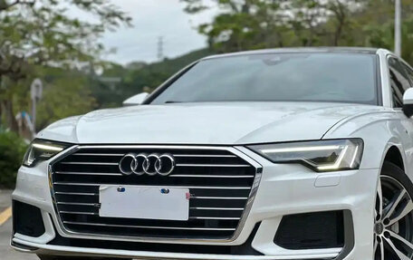 Audi A4, 2021 год, 2 250 000 рублей, 4 фотография