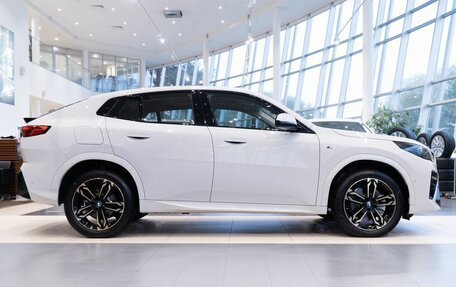 BMW X2, 2024 год, 6 050 000 рублей, 4 фотография