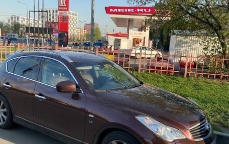 Infiniti QX50 I рестайлинг, 2014 год, 1 790 000 рублей, 3 фотография