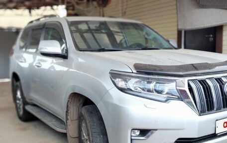 Toyota Land Cruiser Prado 150 рестайлинг 2, 2020 год, 6 270 000 рублей, 2 фотография